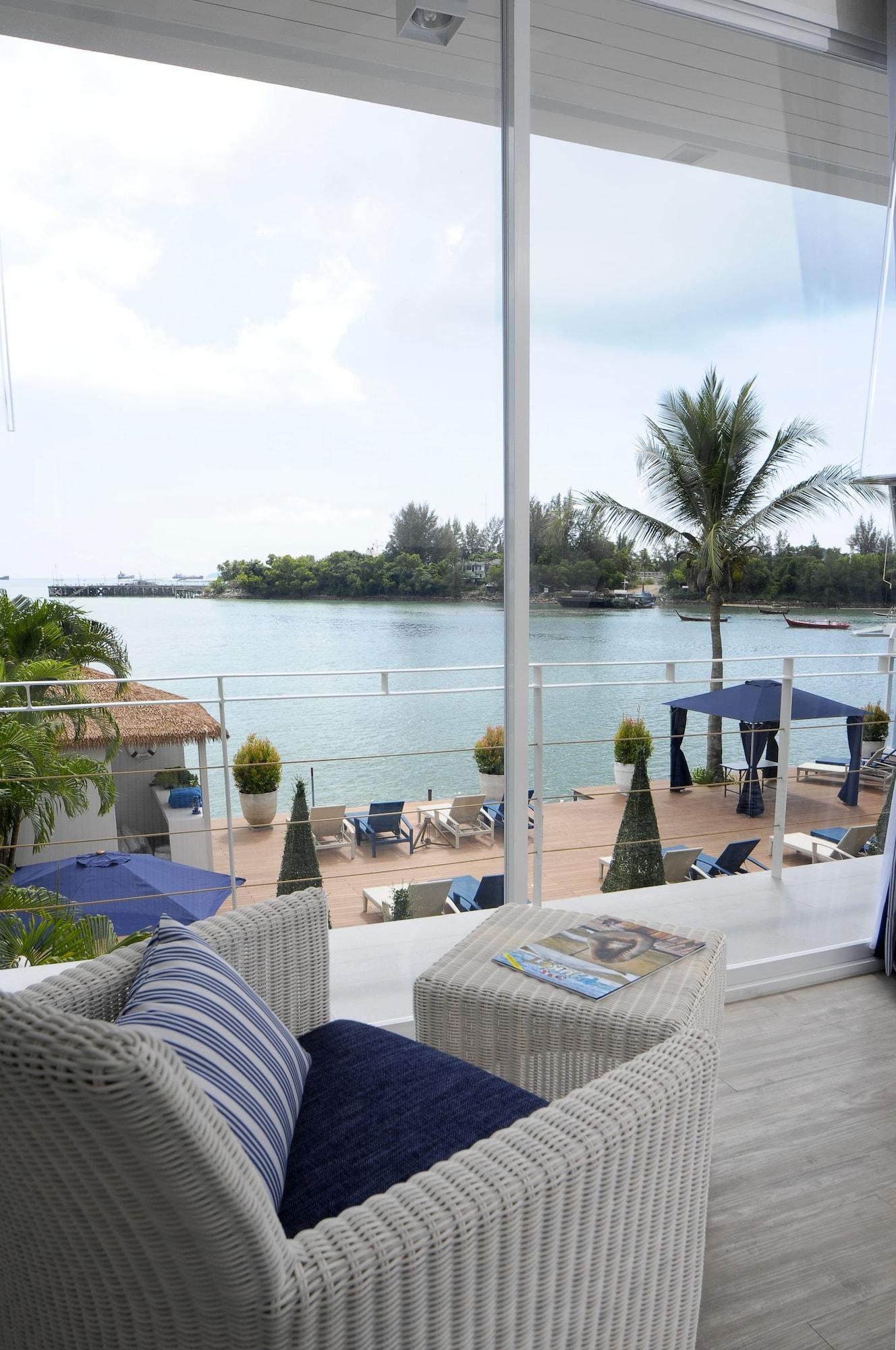 ภูเก็ต โบ็ท คีย์ Hotel Cape Panwa ภายนอก รูปภาพ