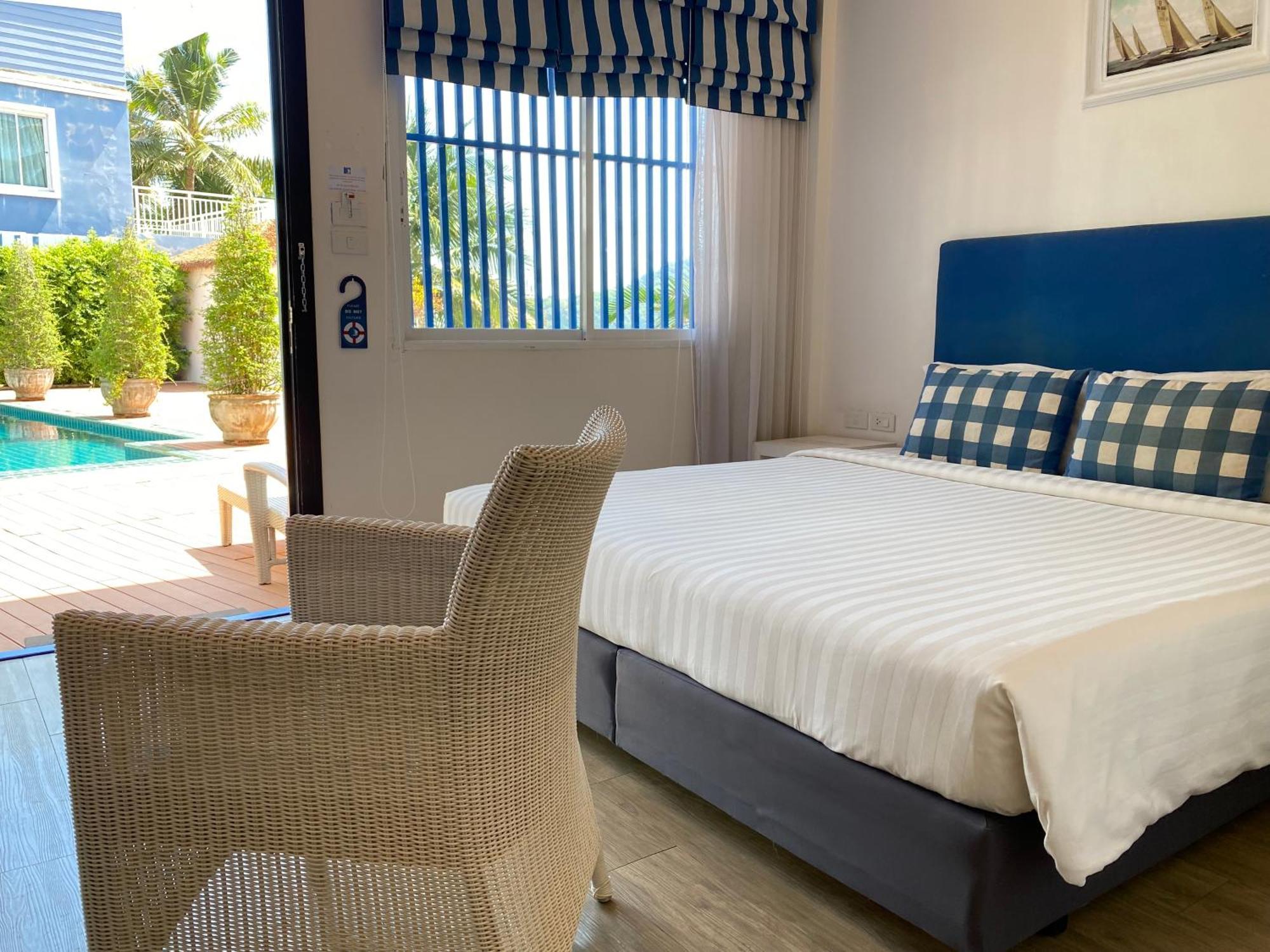 ภูเก็ต โบ็ท คีย์ Hotel Cape Panwa ภายนอก รูปภาพ