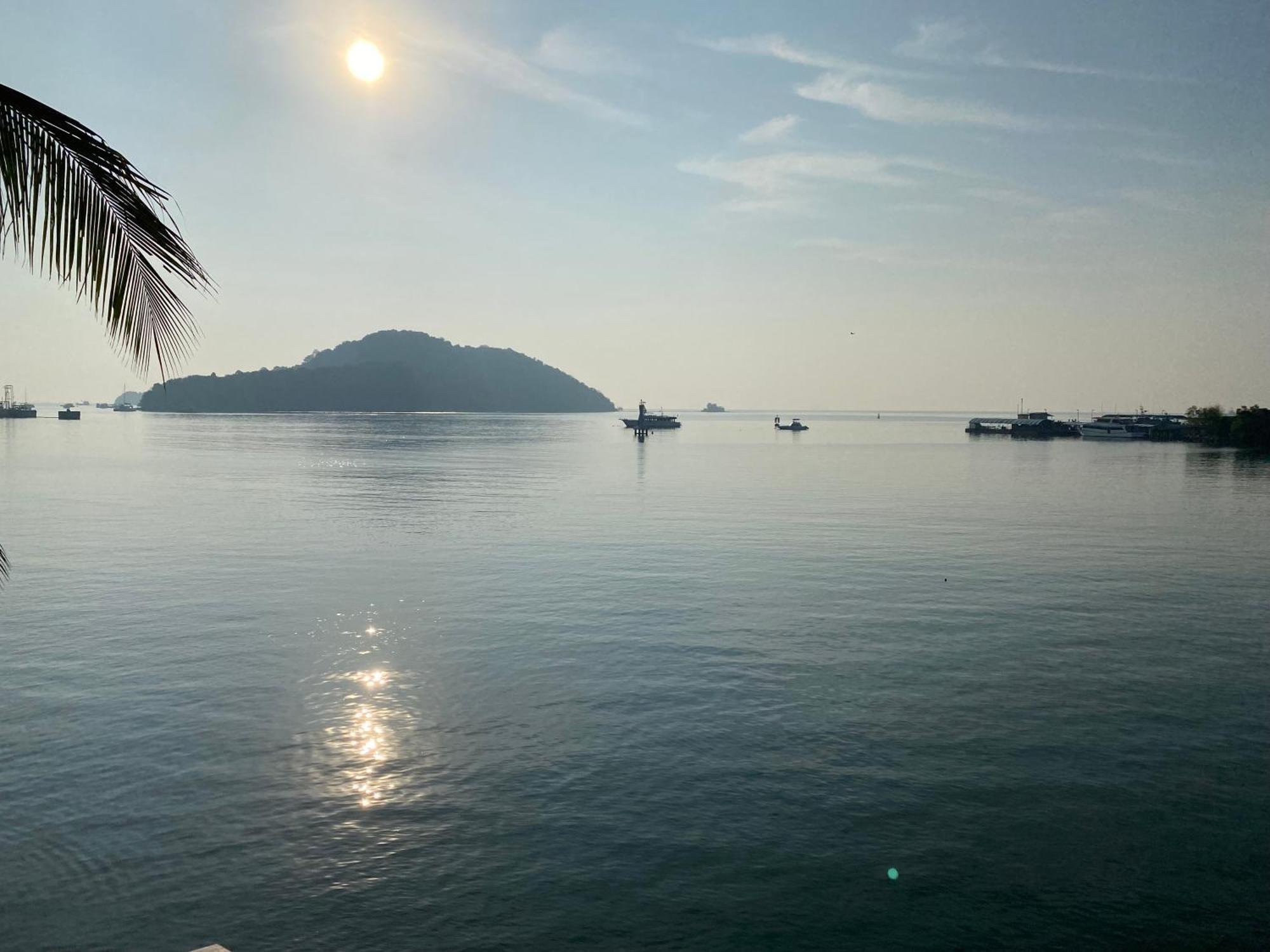 ภูเก็ต โบ็ท คีย์ Hotel Cape Panwa ภายนอก รูปภาพ